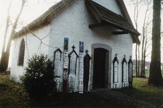 Kapelle in Rettenbach bei St. Englmar, Bayern, 31. März 2002