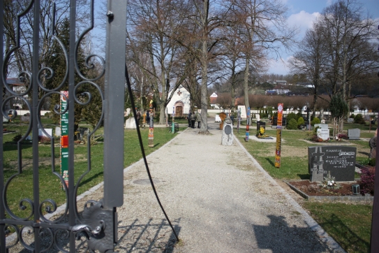 Seelenbretter® von Bali Tollak auf dem Friedhof Kenzingen, Breisgau/Baden-Württemberg, März - Juni 2012
