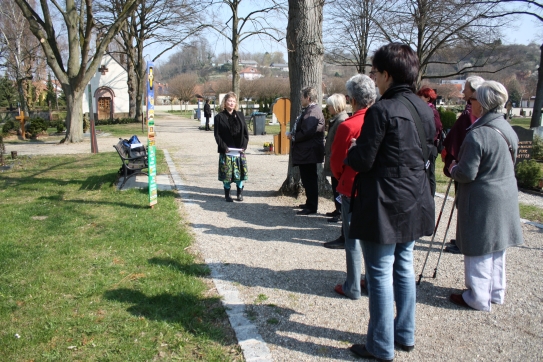Seelenbretter® von Bali Tollak auf dem Friedhof Kenzingen, Breisgau/Baden-Württemberg, März - Juni 2012